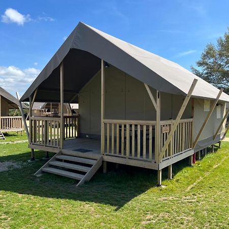 Ucpa Eco Lodge Séné Εξωτερικό φωτογραφία